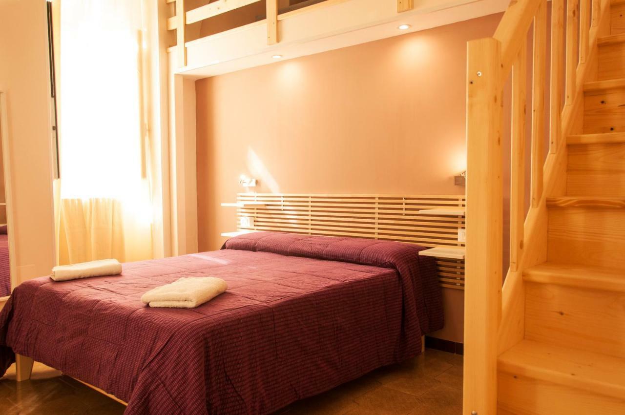 Rooms Palazzo Paladini レッチェ エクステリア 写真